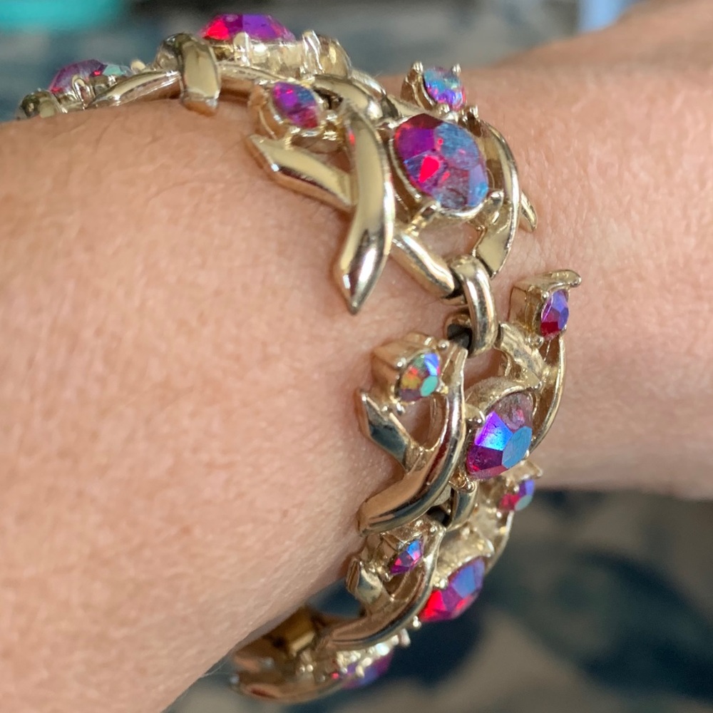 Absolutely STUNNING vintage bracelet “Coro”